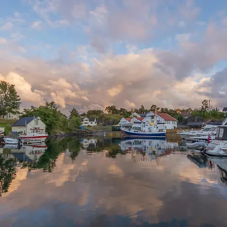 Leilighetshoteller Kulleseidkanalen Gjestehamn 3*