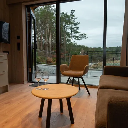 Leilighetshoteller Kulleseidkanalen Gjestehamn 3*