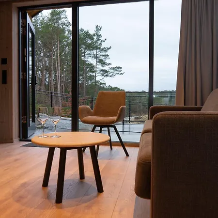 Apart Otel Kulleseidkanalen Gjestehamn Bomlo